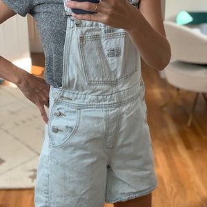 Levi’s overalls, size XS